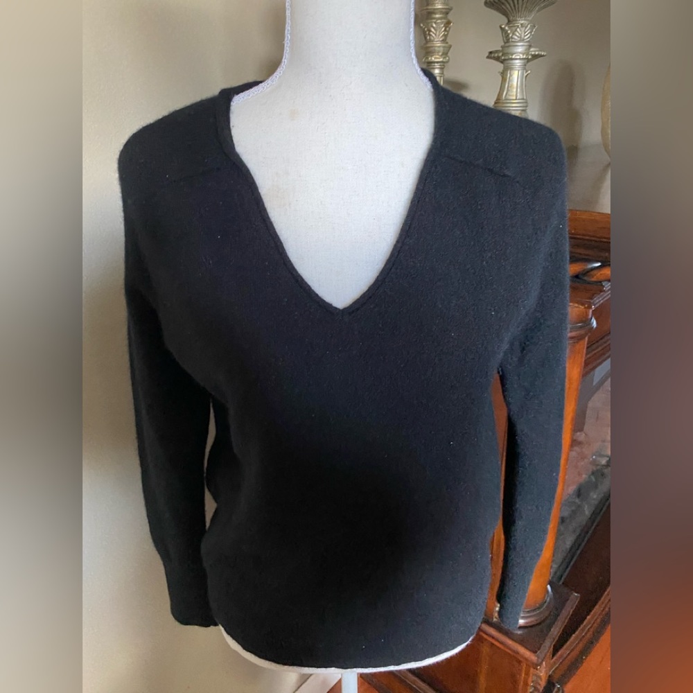 Barrow & Grove Cashmere Sweater